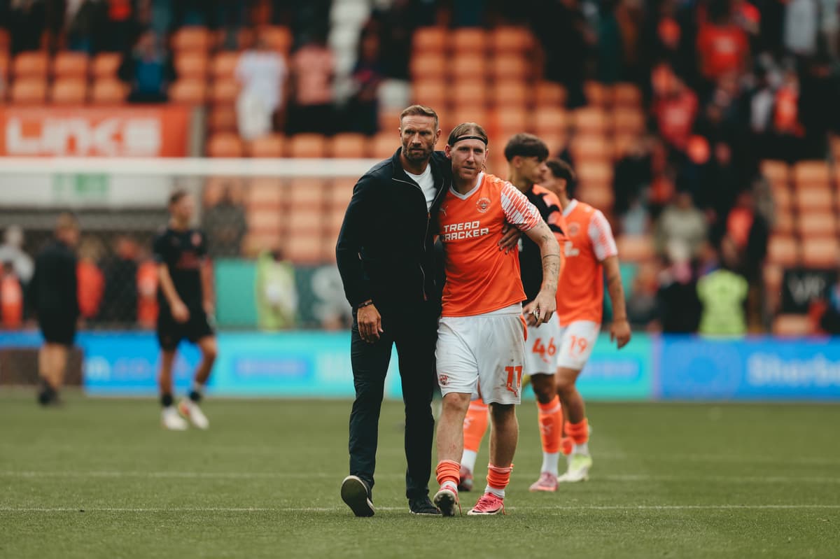 Ian Evatt äußert sich umgehend zum Sieg von Blackpool gegen Peterborough ...
