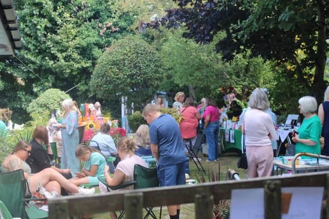 Adele says her garden party had 'hundreds' of visitors