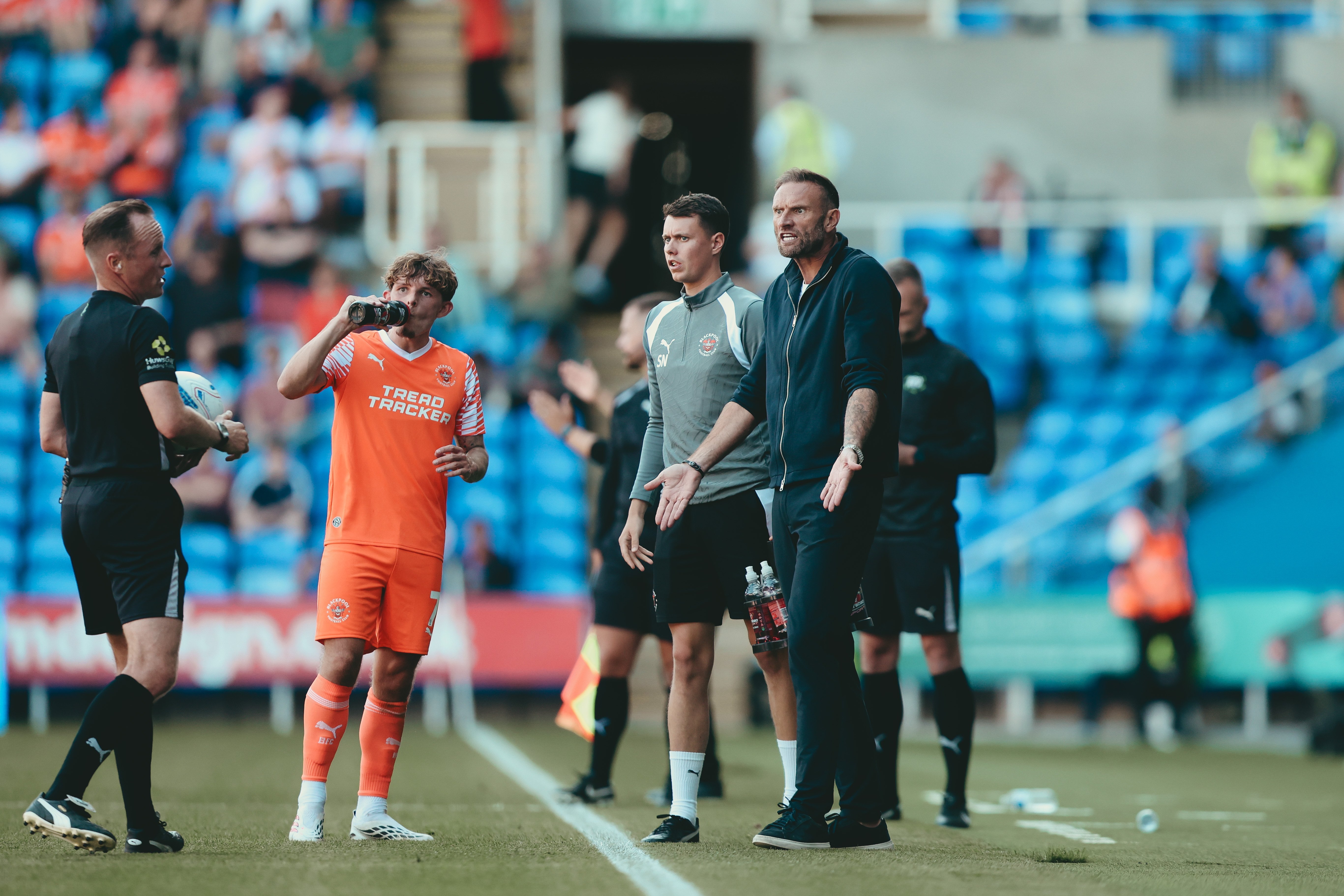 Blackpool boss makes mindset clear after defeats to Barnsley and Reading