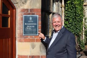 Clive Tyldesley returns to Kirkham Grammar School