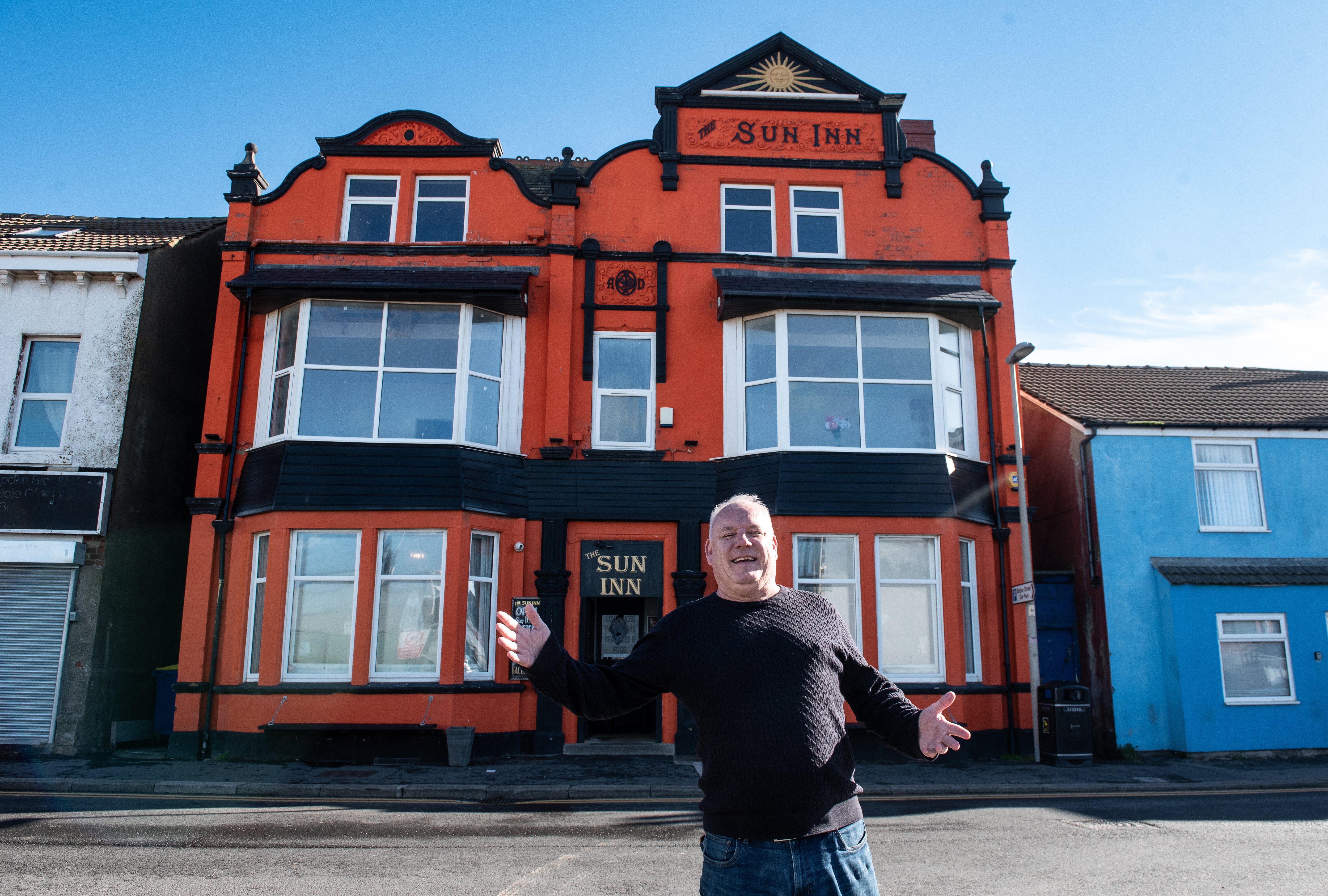 I’m the new landlord at Blackpool’s most iconic tangerine pub and I've no plans to re-paint it