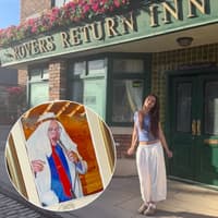 Blackpool Corrie star Anya Dewin attends Manchester exhibition by renowned Fylde coast photographer
