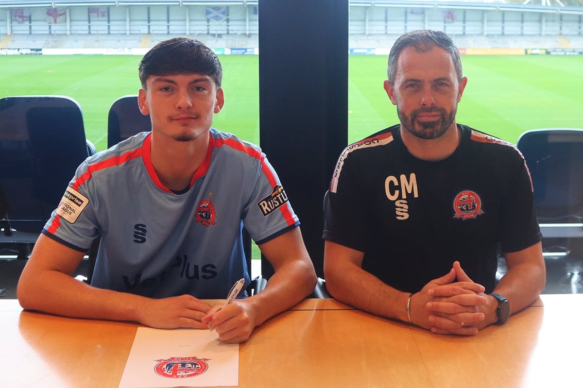 Everton teenager bolsters AFC Fylde’s goalkeeping department