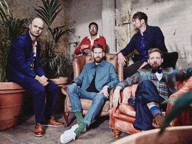 Kaiser Chiefs on tour in 2020 credit Edward Cooke