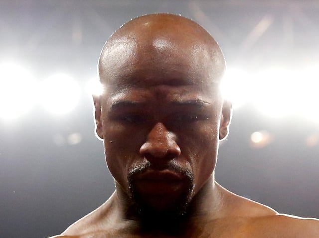 Floyd Mayweather Jr. in the ring before the welterweight unification championship bout on May 2, 2015 at MGM Grand Garden Arena in Las Vegas, Nevada. (Photo by Al Bello/Getty Images)
