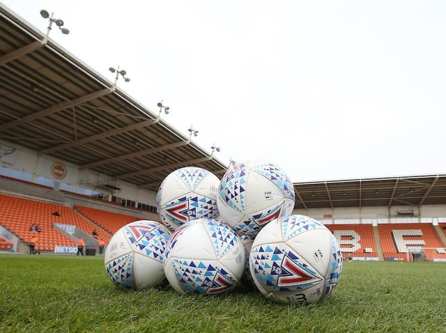 Fylde coast neighbours Fleetwood Town make the short journey to Bloomfield Road today