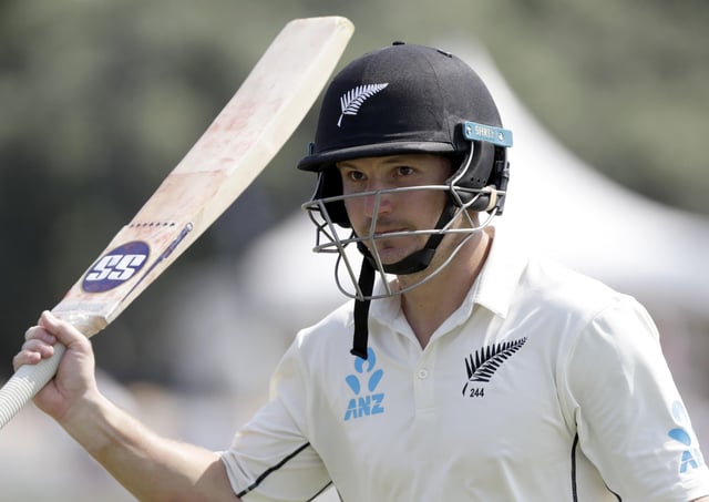 New Zealand’s BJ Watling will figure for Lancashire in part of the 2020 season