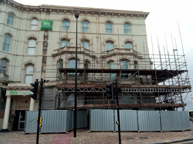 Scaffolding in place at the Ibis (formerly Clifton) Hotel
