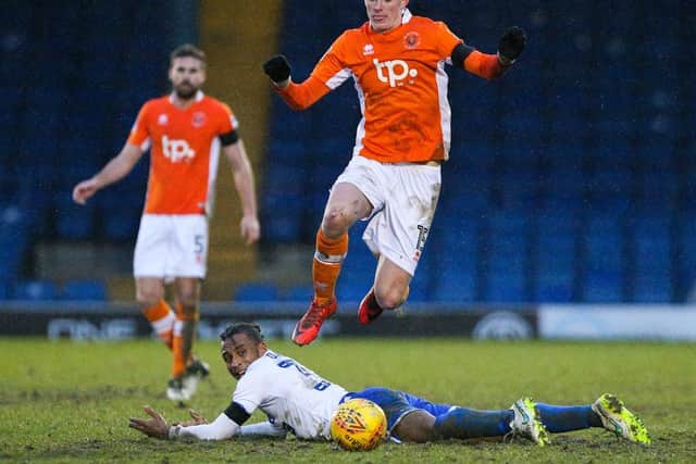 Longstaff skips past the challenge of former Seasider Neil Danns
