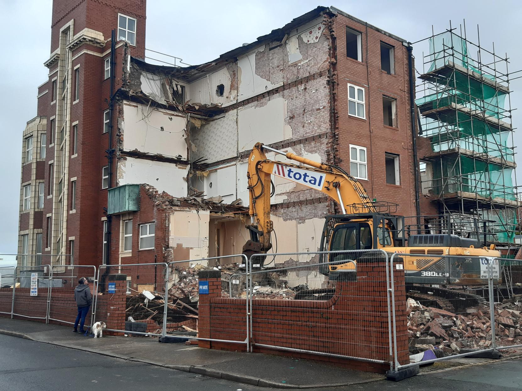 'Dangerous' demolition stopped in Fleetwood after shocking video