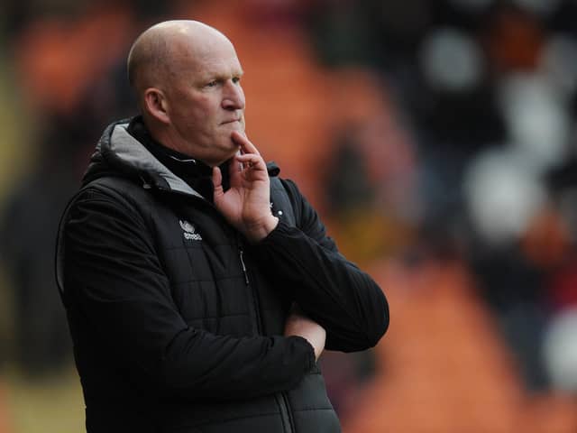 Simon Grayson believes social media has greatly increased the negativity surrounding football