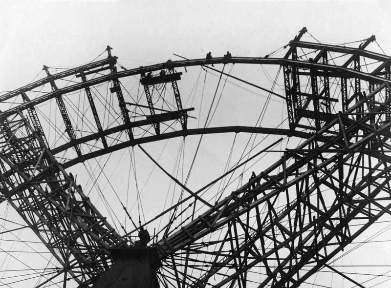 The final sections of the Big Wheel are put in place in 1895