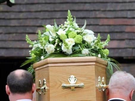 Funeral providers such as Co-op are seeking temporary assistants to help with a sharp increase in clients due to the ongoing coronavirus pandemic