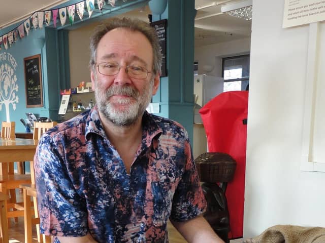 Bruce Crowther