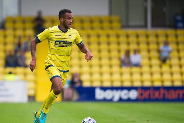 Hurst in action for Torquay United in 2015