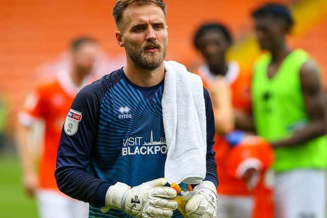 Jak Alnwick has signed for SPL side St Mirren
