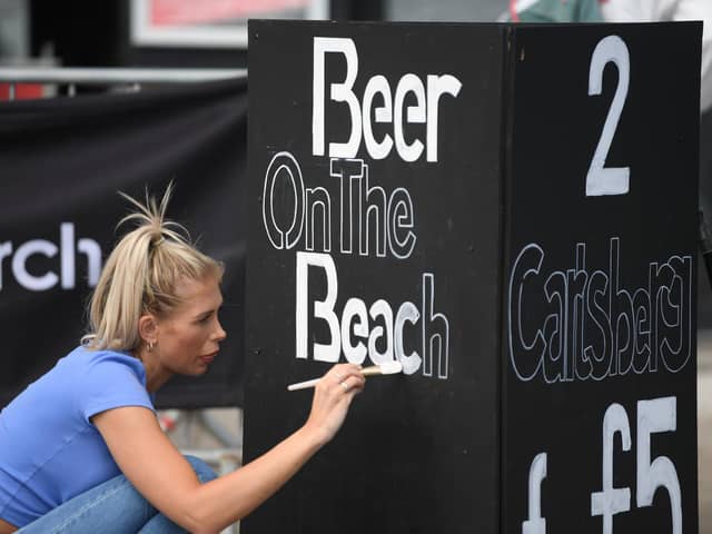 A seafront nightclub opens to sell beer on Brighton beach (Photo by Mike Hewitt/Getty Images)