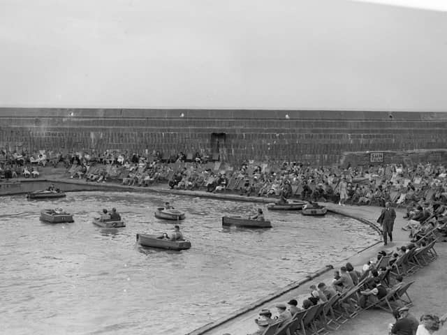 North Shore boating pool in its 1940 heyday