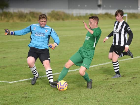 Foxhall Hoops Under-16s on the attack against Wyre Juniors