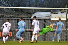 AFC Fylde keeper Chris Neal kept a clean sheet at Mill Farm    Picture: Steve McLellan