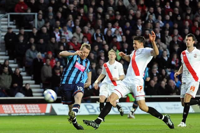 Brett Ormerod received a standing ovation on his return to Southampton with Blackpool