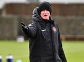 Fleetwood Town head coach Simon Grayson taking charge of his first training session. Credit: FTFC.