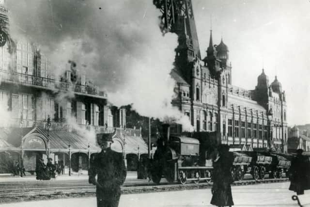Sands Express chugging along the promenade in 1911