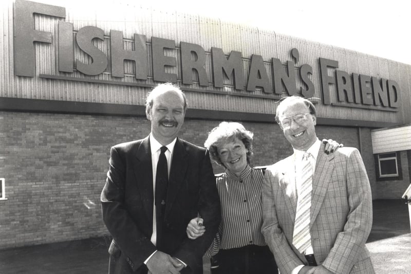 Doreen Lofthouse with husband Tony Lofthouse (Left) and son Duncan Lofthouse outside the Fleetwood base in 1990.