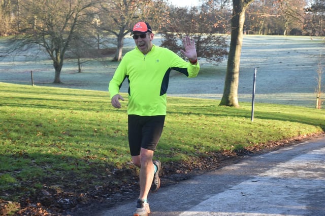 Paul Baggaley at a frosty Sewerby Parkrun

Photo by Alexander Fynn