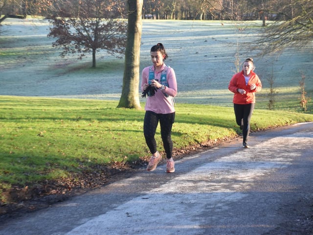 Runners dig deep at a frosty Sewerby Parkrun

Photo by Alexander Fynn