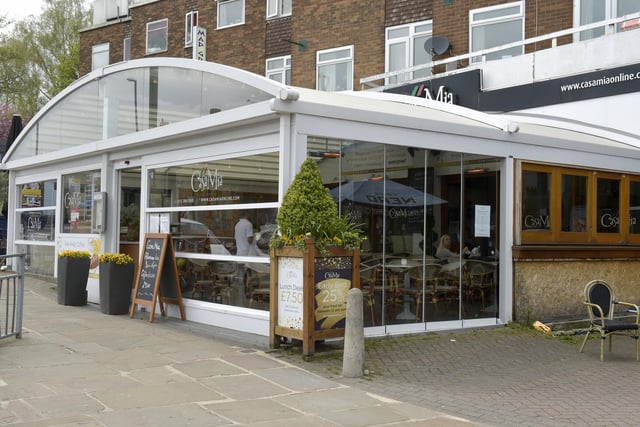 An authentic, family-run Italian restaurant on Stainbeck Lane, Casa Mia is open every day for breakfast, lunch, afternoon tea and dinner. The menu consists of pasta, salads and tasty mains, as well as a variety of pizzas - like the pescatore with calamari, king prawns, tuna and anchovies.