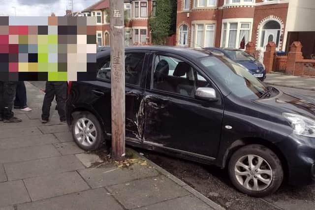 The force of the collision shunted the Micra into a nearby lamppost, causing damage to both vehicles