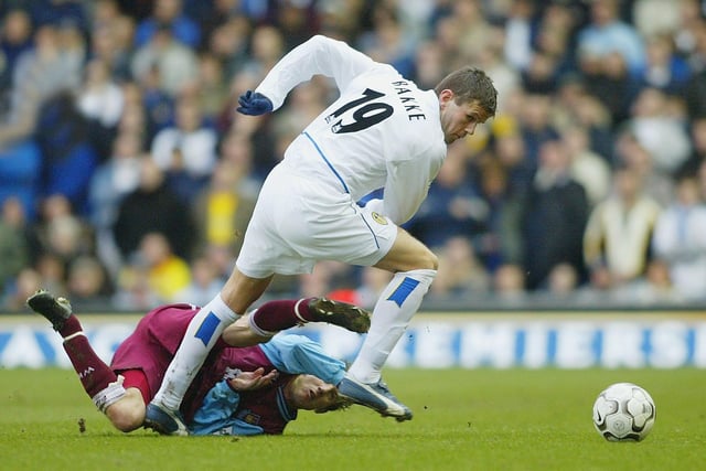Eirik Bakke gets in a tangle with Lee Bowyer.