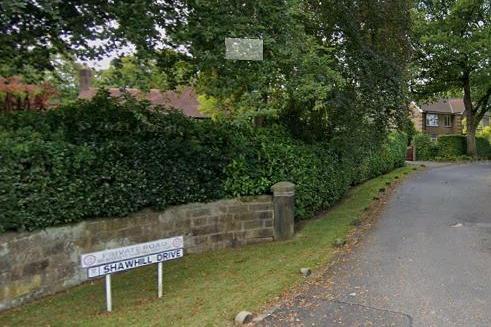 A private road off the A6. Average sale price of £606,666