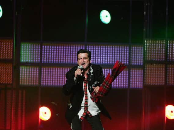 Les McKeown performs at the Countdown Spectacular 2 at Acer Arena on August 24, 2007 in Sydney, Australia