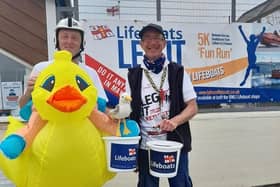 Derek Fleet (left) and Nick Wareing were among the fund-raisers for the RNLI