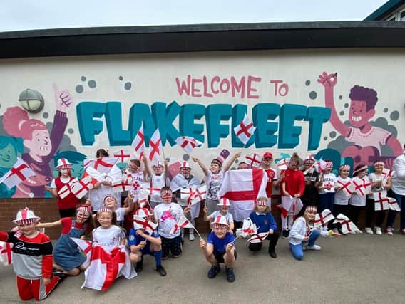 Flakefleet Primary pupils spur on the England team