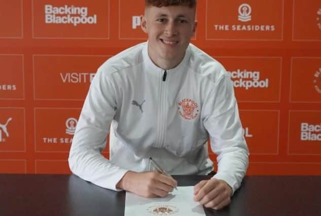 Carey becomes Blackpool's seventh signing of the summer