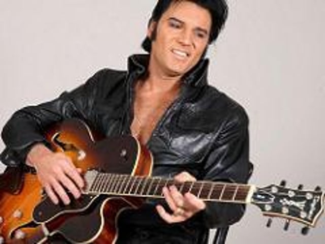 Chris Connor as Elvis