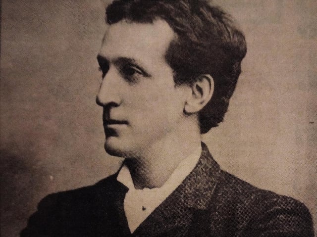 Actor Frank Benson