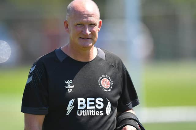 Simon Grayson's week at Inverclyde will end with a friendly against St Johnstone for Fleetwood Town