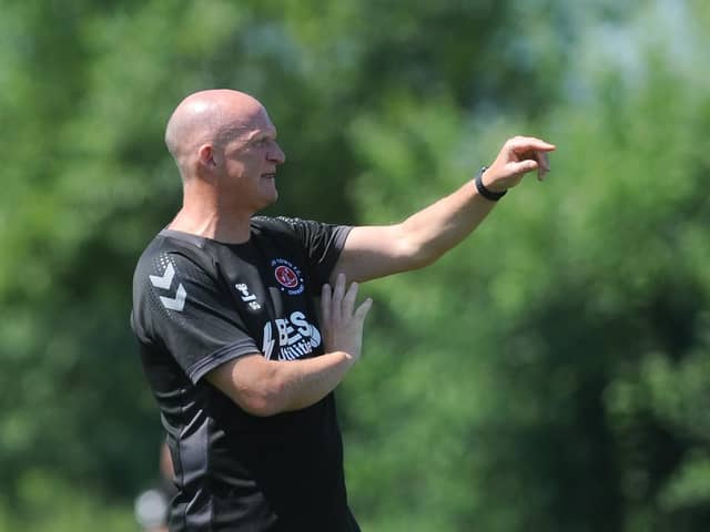 Simon Grayson watched his Fleetwood Town players draw with St Johnstone on Saturday