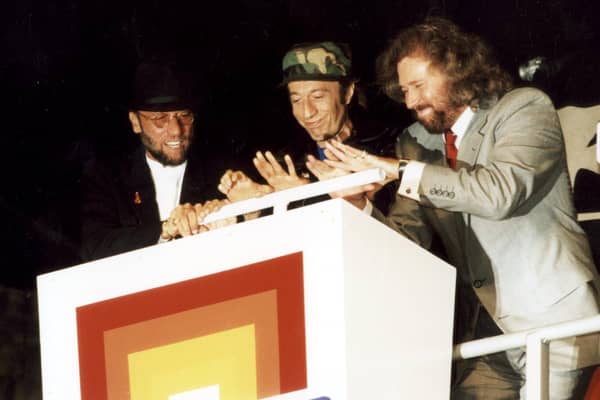 The Bee Gees switch on Blackpool Illuminations in 1995