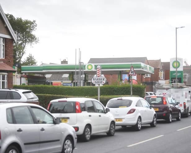 Motorists queuing outside BP in Fleetwood Road North, Thornton, on Friday, September 24, 2021 (Picture: Dan Martino for The Gazette)