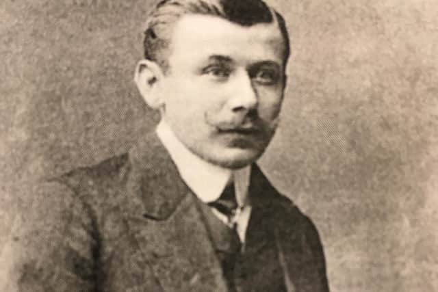 Ricardo Sacco was 'The Fasting Man' who spent 65 days enclosed in a glass box and starved himself to make money