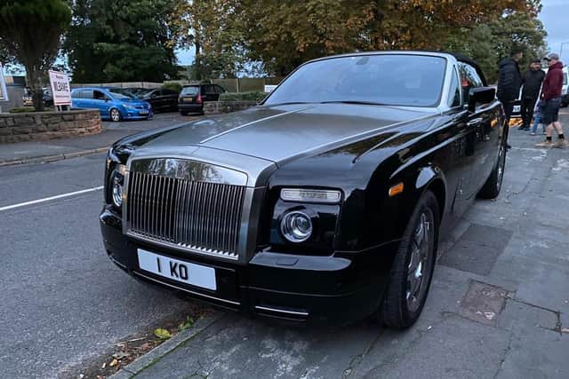 Fans were first alerted to the boxing star's visit to Kirkham when a gleaming black Rolls-Royce Phantom cruised through town sporting a personalised reg plate with the letters - 'I KO'.