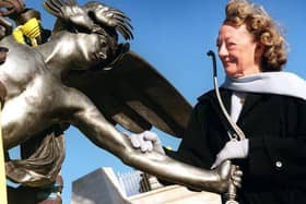 Doreen Lofthouse's dream became reality when the statue of Eros was mounted on its plinth ready for unveiling in 1999. The statue, which Doreen paid for, acts as a welcome to her hometown of Fleetwood, located as it is, in the middle of the roundabout on Amounderness Way