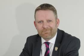 Coun Simon Blackburn
