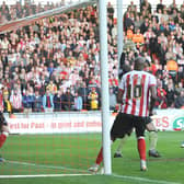 Ian Evatt scores for Blackpool against Southampton