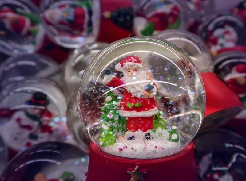 Snow globes are a festive favourite, however, getting the scenery you want in the globe can be tricky. By making your own, the shimmering magic of snowfall will fall on a scene straight out of your own imagination. Grab an empty, clean jar and take to work spraying the outside of the lid and glueing your own festive centrepiece to the inside.
Fill the jar almost to the top with distilled water, add a pinch of glitter to act as snow and a dash of glycerine to stop the glitter from falling too quickly.
Now screw the lid on carefully and give the globe a good shake.